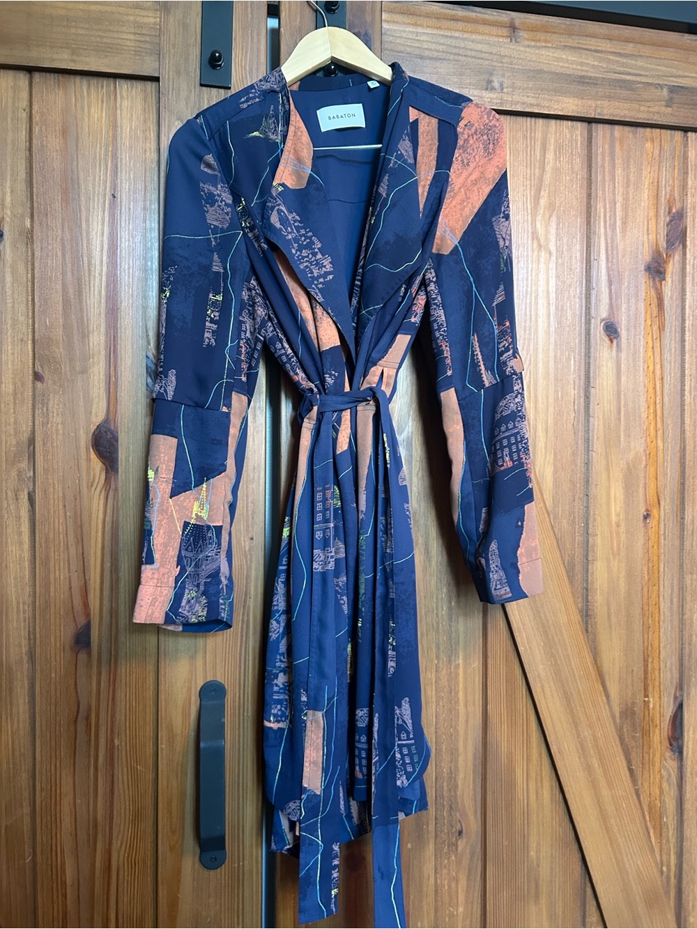 Babaton Navy & Coral Abstract Duster / trench